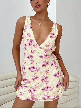 Princess Polly Mini Dress Yellow Flora Nellie